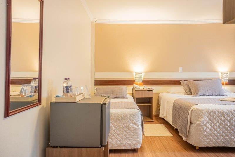 Hotel Bertoluci Грамаду Екстериор снимка